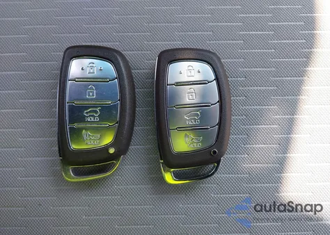 2019 Hyundai Tucson Sport z USA, uszkodzony, nr VIN KM8J3CAL0KU930199